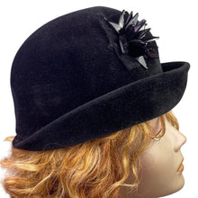 Load image into Gallery viewer, Vintage Emme Boutique Hat Womens Black Velvet Cloche Pillbox Church Mod Fashion