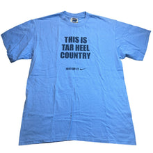 Load image into Gallery viewer, UNC Tar Heels Shirt Mens Medium Nike Athleisure Spell Out AOP College Streetwear