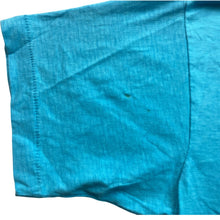 Load image into Gallery viewer, Vintage Nassau Bahamas Shirt Mens Medium Single Stitch Coastal Beachy Streetwear