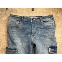 Load image into Gallery viewer, VIP Mens Medium Wash Blue Stretch Denim Slim Tapered Jeans 35x18.5
