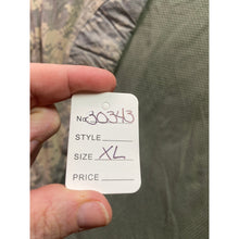 Load image into Gallery viewer, Massif Shirt Mens Extra Large Army Combat Digital Camo Padded Gorpcore Outdoors