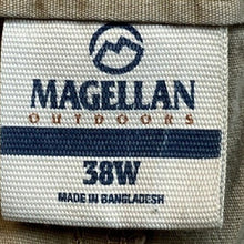 Load image into Gallery viewer, Magellan Shorts Mens 38 Khaki Gorpcore Outdoors Cargo Athleisure Streetwear
