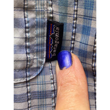 Load image into Gallery viewer, Patagonia Shirt Mens Medium Plaid Button Up Sear Sucker Preppy Academia Outdoor