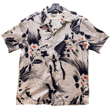 Load image into Gallery viewer, Vintage Tori Richard Shirt Mens Large Floral AOP Hawaiian Camp Collar