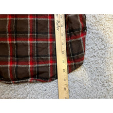 Load image into Gallery viewer, Pendleton Shirt Mens Medium Virgin Wool Plaid Flannel Lodge Button Down Outdoors