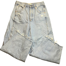 Load image into Gallery viewer, Universal Threads Jeans Womens 30" Preppy Baggy Academia Streetwear Everyday