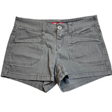 Load image into Gallery viewer, Unionbay Shorts Womens 9 Beachy Coastal Travel Preppy Everyday Streetwear
