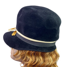 Load image into Gallery viewer, Vintage SHeraton Hat Womens Small Italy Mature Mod Winter