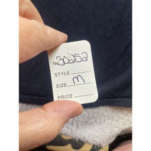 Load image into Gallery viewer, Nike Shirt Mens Medium Black Spell Out Script Athletic Athleisure Everyday