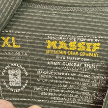 Load image into Gallery viewer, Massif Shirt Mens Extra Large Army Combat Digital Camo Padded Gorpcore Outdoors