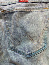 Load image into Gallery viewer, VTG Wrangler Jeans Adult 34x32 Turquoise Blue Denim Regular Fit Straight Leg Men