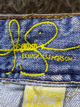 Load image into Gallery viewer, Jessica Simpson Jeans Women 14 (36x30) DISTRESSED Light Wash Embroidered Rose