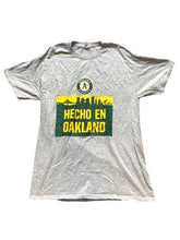 Load image into Gallery viewer, VTG Oakland Athletics Shirt Adult Medium Sport Gray Baseball Team Sportswear Men