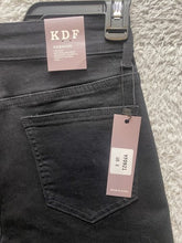 Load image into Gallery viewer, KDF Jeans Womens 8 Black Straight Leg Pants Pockets Workwear Ladies
