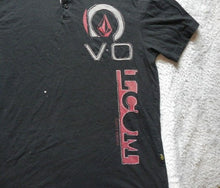 Load image into Gallery viewer, VOLCOM Shirt Adult 2XL XXL Slightly Removed Casual Collared Golf Polo Mens