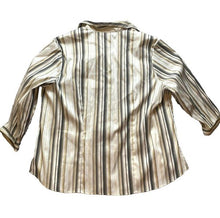 Load image into Gallery viewer, Blue Diamond Shirt Womens 1X Button Up Collared Blouse Stretch Plus Ladies