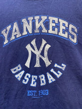 Load image into Gallery viewer, New York Yankees Shirt Adult 2XL XXL Navy MLB Baseball Sportswear Spellout Mens