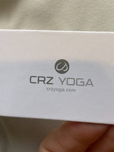 Load image into Gallery viewer, CRZ Yoga Pants Womens Medium White Stretch Flare Leggings Gym Athletic Lady NWT