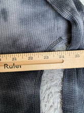 Load image into Gallery viewer, Anthropologie Maeve Shirt Womens Medium Gray Turtleneck Oversized Lagenlook Lady