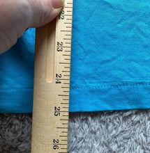 Load image into Gallery viewer, VTG Nassau Bahamas Shirt Womens Medium Single Stitch Sailboat Bird Blue 80s