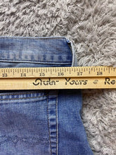 Load image into Gallery viewer, Lucky Brand Shorts Womens 29/6 (34x7) Laguna Denim Shortie Cut Off Jean Studded