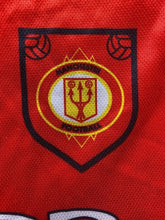 Load image into Gallery viewer, Manchester United Jersey Adult Small Red Black David Beckham Retro Football Mens