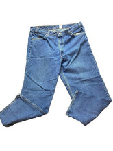 Load image into Gallery viewer, VTG Levis 550 Jeans Adult 42x30 Blue Denim Relaxed Fit Orange Tab USA 90s Mens