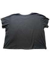 Load image into Gallery viewer, Chicago Bulls Shirt Womens Extra Large Black Cropped Windy City NBA Classics