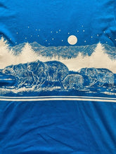 Load image into Gallery viewer, VTG Gatlinburg Tennessee Shirt Womens Medium Single Stitch Bear Mountain 80s