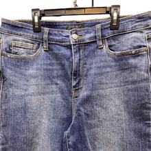 Load image into Gallery viewer, Judy Blue Jeans Womens 15 Distressed Raw Hem Normcore Stretch Style JB82592DK