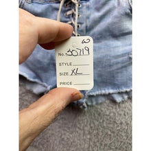 Load image into Gallery viewer, Billabong Cut-Offs Womens Extra Large Distressed Micro Shorts Beachy Festival