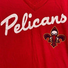 Load image into Gallery viewer, New Orleans Pelicans Shirt Womens Large Basketball Spell Out Athleisure Everyday