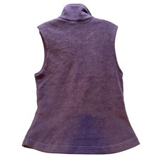 Load image into Gallery viewer, Columbia Vest Women's Medium Full Zip Pockets Plum Athleisure Fleece Outdoor