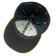 Load image into Gallery viewer, Oakland A's Baseball Hat On-Field MLB Fitted 7 3/8 New Era 59Fifty