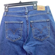 Load image into Gallery viewer, Levi's Jeans Womens 7M Juniors Preppy Academia Momcore Everyday Streetwear