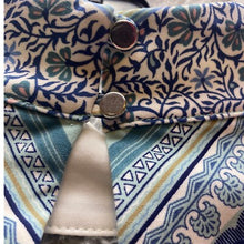 Load image into Gallery viewer, White House Black Market Sleeveless Top Womens 1X Keyhole Neck Blue Mature