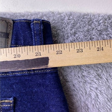 Load image into Gallery viewer, Wrangler Jeans Mens 42x32 Workwear Outdoors Chore Country Rugged Streetwear