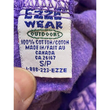 Load image into Gallery viewer, Vintage EZZEWEAR Pants Womens Small Purple Acid Wash Capri Snap Front Casual