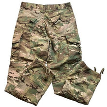 Load image into Gallery viewer, Army Combat Uniform Pants Mens Medium Digital Camo Baggy Skate Utility Gorpcore