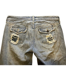Load image into Gallery viewer, Lei Jeans Womens 9 Distressed Grunge Capri Thrashed Y2K Skate Streetwear