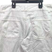 Load image into Gallery viewer, DKNY Jeans Womens 12 White Cargo Costal Beachy Travel Career Mature Preppy