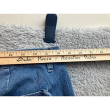 Load image into Gallery viewer, Bandolino Jeans Womens Size 10 Hadley Blue Denim Capri Cropped Blue