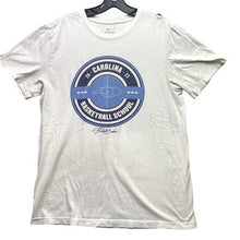 Load image into Gallery viewer, North Carolina Tar Heels Shirt Mens Medium Nike Basketball School Athleisure