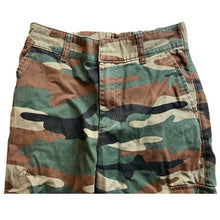 Load image into Gallery viewer, Forever 21 Pants Womens Medium Camo Cargo Gorpcore Pull On Utility Streetwear