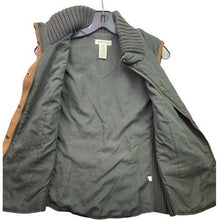 Load image into Gallery viewer, Orvis Vest Womens Small Quilted Outdoors Gorpcore Chore Country Preppy Academia