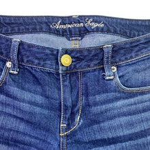 Load image into Gallery viewer, American Eagle Jeans Womens 10 Preppy Academia Minimalist Everyday Streetwear