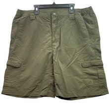 Load image into Gallery viewer, The North Face Shorts Mens Olive Green Cargo Outdoors Hiking Gorpcore Logo