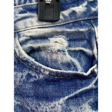 Load image into Gallery viewer, KanCan Jeans Womens 3/25 Small Distressed Thrashed Ripped Grunge Streetwear