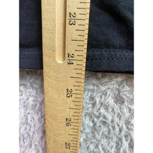 Load image into Gallery viewer, Prague Shirt Womens Small Czech Republic Black Spell Out Vacation Travel