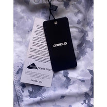 Load image into Gallery viewer, Onvous Shorts Mens 34 UPF 50+ Lycra Gray Camo Cycling Running Drawstring